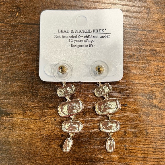 NWT Bansri Gold Clear Crystal Accent Dangle Tiered Statement Earrings - Picture 4 of 6